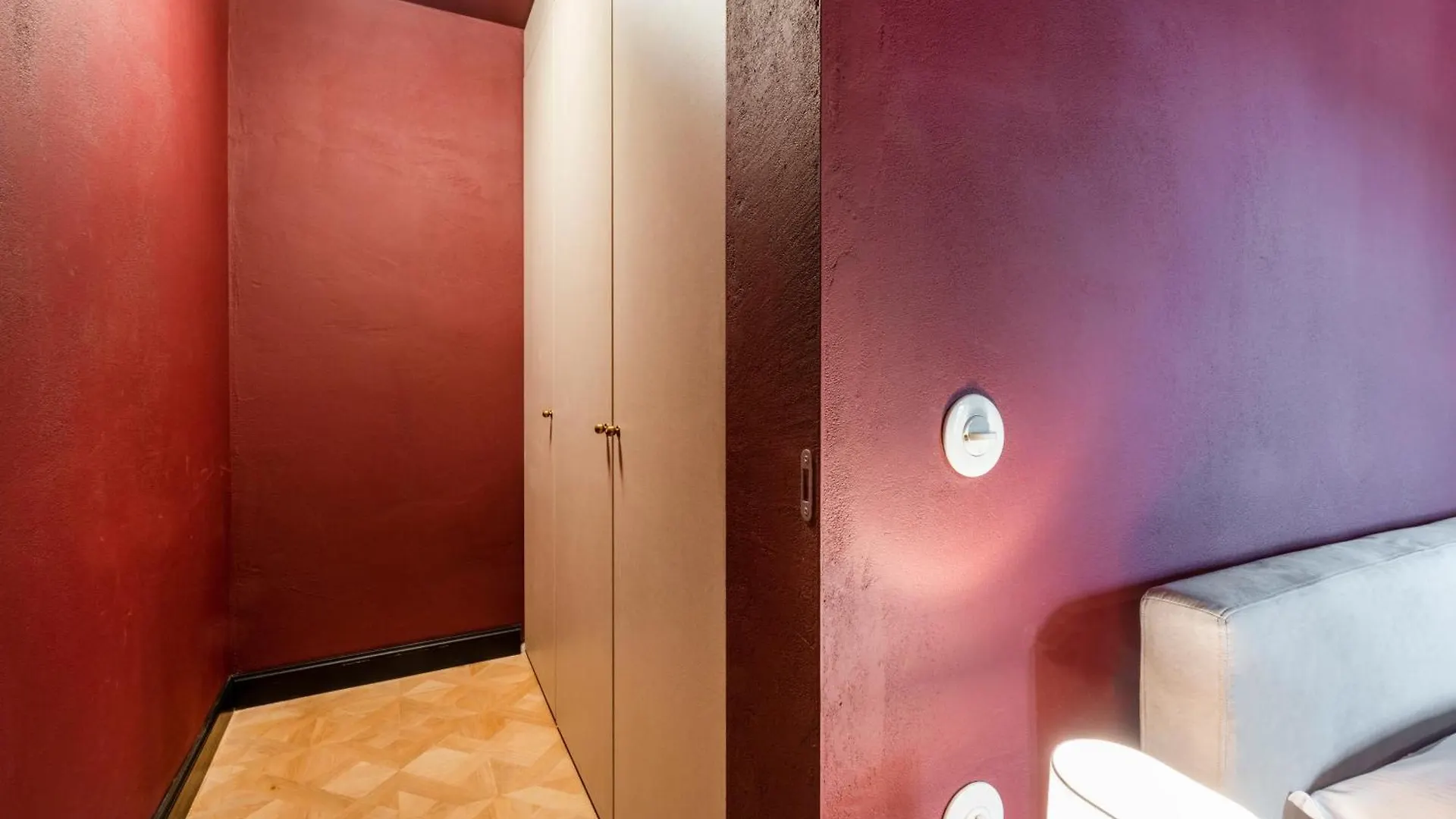 Apartment The Nine Suites - B Home Milan Italy
